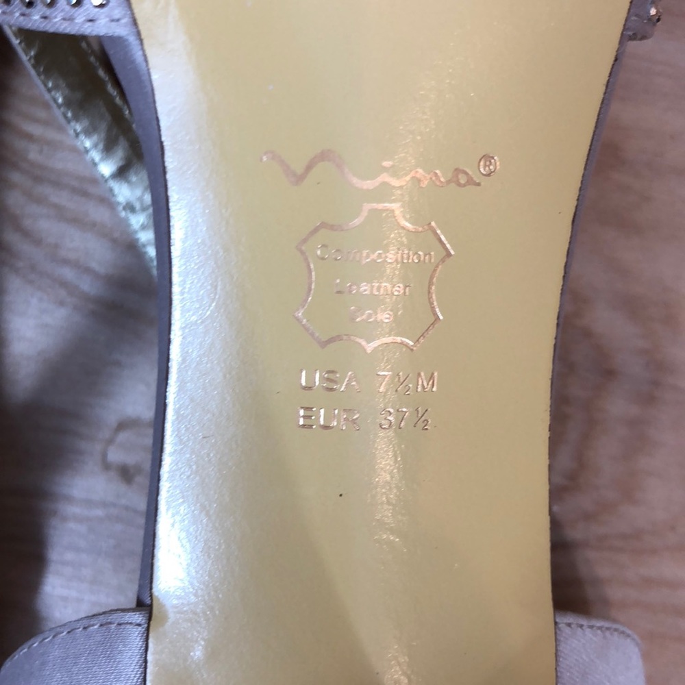 Nina *LIKE NEW* Champagne Heels - Picture 4 of 5